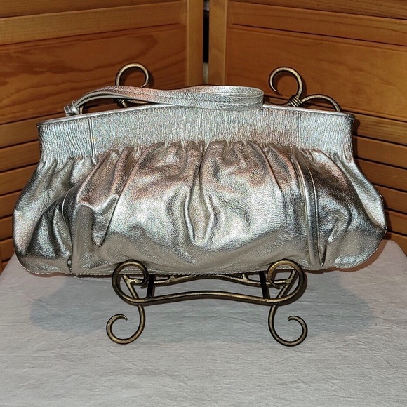 Banana Republic Large Clutch - Picture 7 of 7